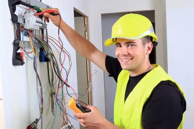 elektricien Hegebeintum